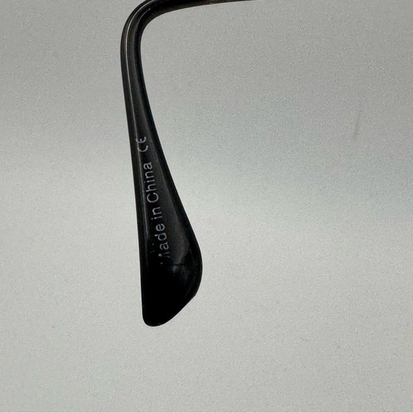 Quay x Desi High Key Mini Black Frame Fade Lens Aviator Shape Women’s Unisex - Picture 11 of 12